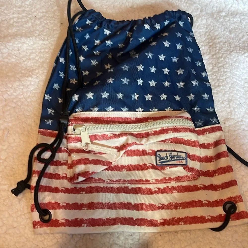 Busch Gardens drawstring bag NWOT - Picture 1 of 6